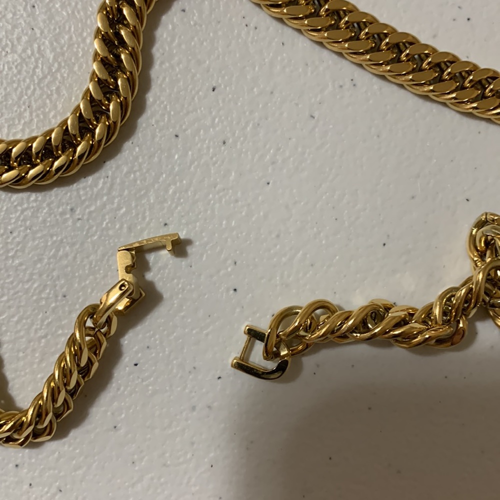 18K Gold Plated 7.3mm Thick Cuban Link Chain - Picture 3 of 3